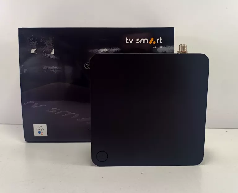 DEKODER SMART TV 4K BOX ANDROID TV DV8988 KOMPLET