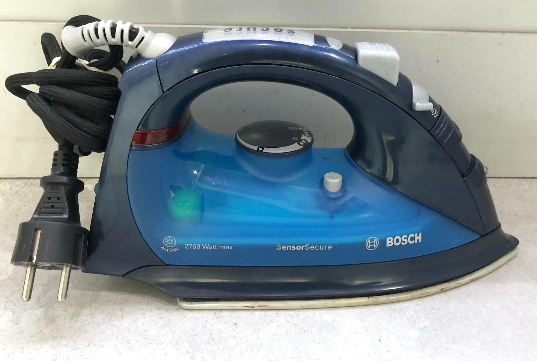 zelazko-bosch-sensor-secure-5680-2750w-kolor-dominujacy-niebieski