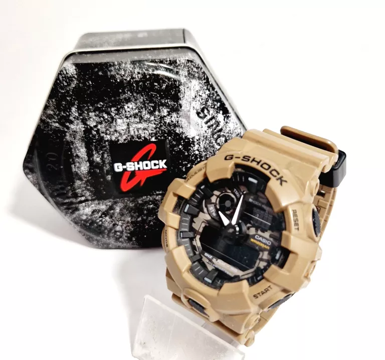 ZEGAREK MESKI  G-SHOCK CASIO GA-700CA 5522