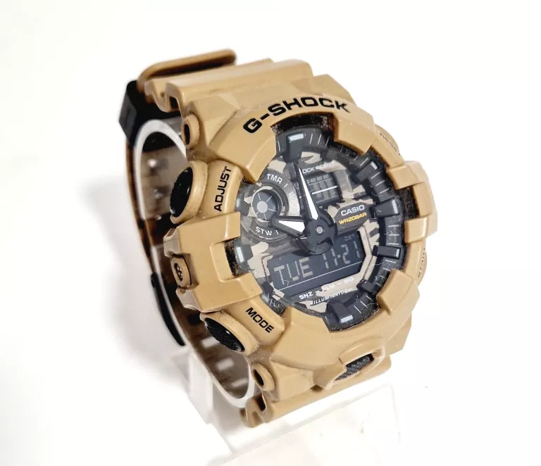 ZEGAREK MESKI  G-SHOCK CASIO GA-700CA 5522