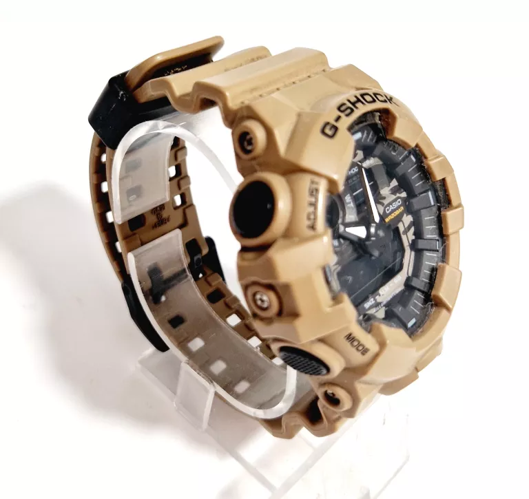 ZEGAREK MESKI  G-SHOCK CASIO GA-700CA 5522