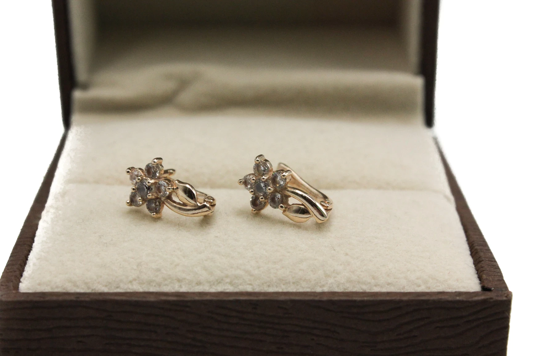 promocja-zlote-kolczyki-585-117g-kwiatki-marka-bez-marki