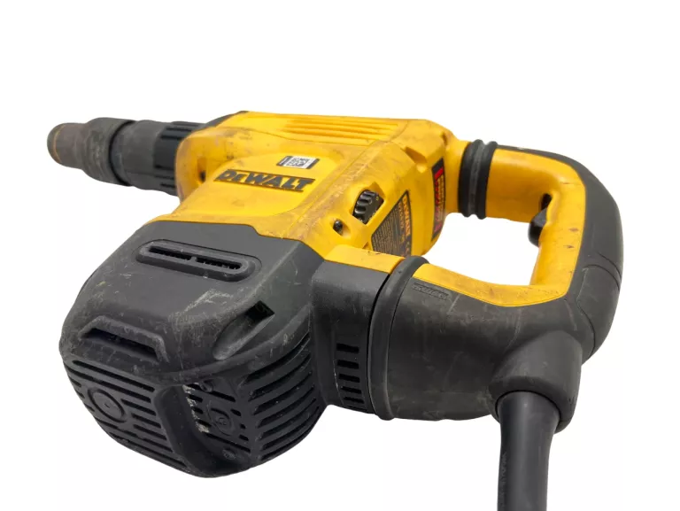 MŁOT WYBURZENIOWY DEWALT D25832K 10,5 J 1350 W WALIZKA UCHWYT SDS MAX