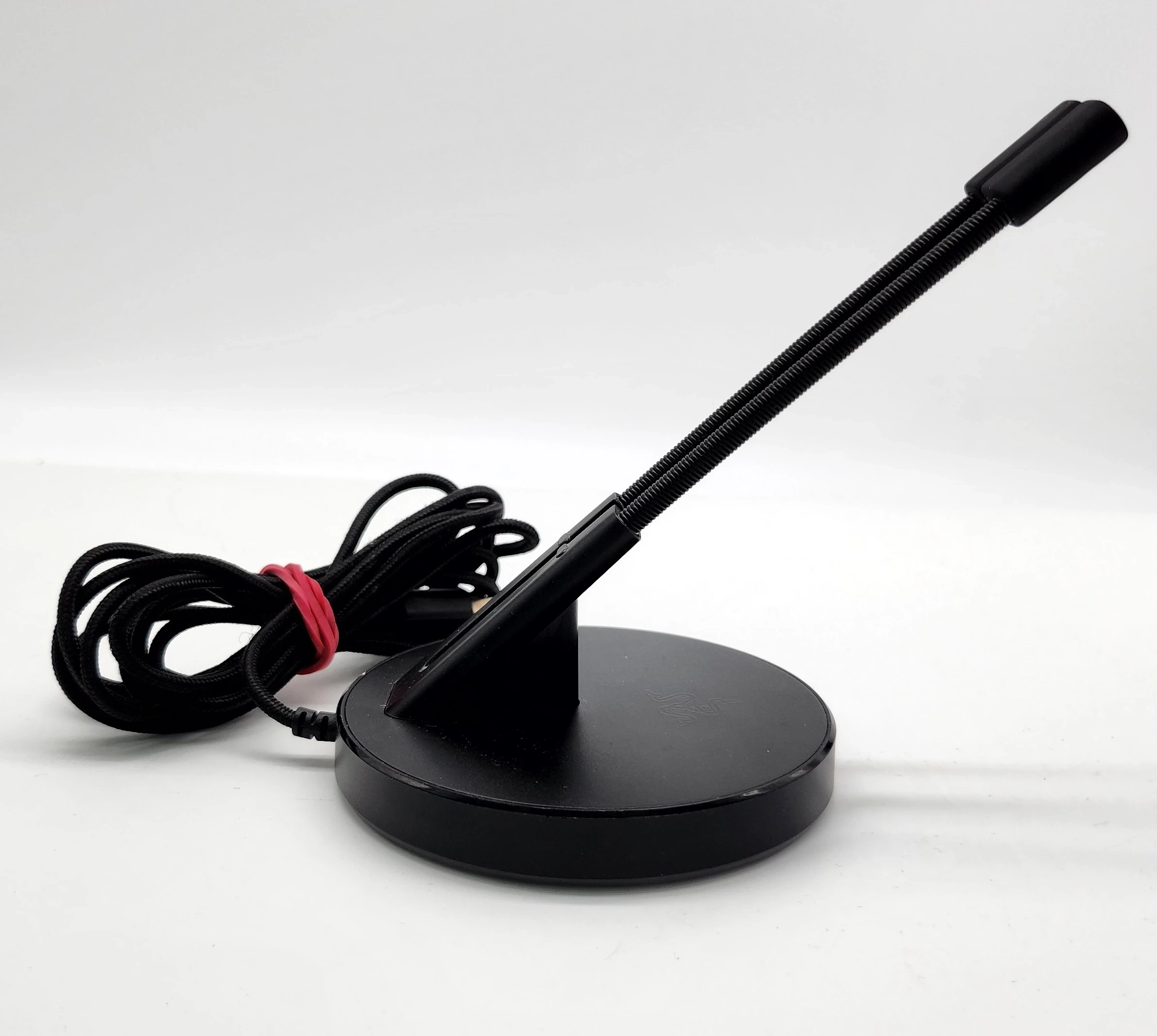 uchwyt-na-kabel-myszy-razer-mouse-bungee-v3-chroma-interfejs-usb