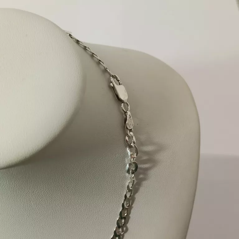 KRÓTKI SREBRNY ŁAŃCUSZEK 8,2G 41CM 925