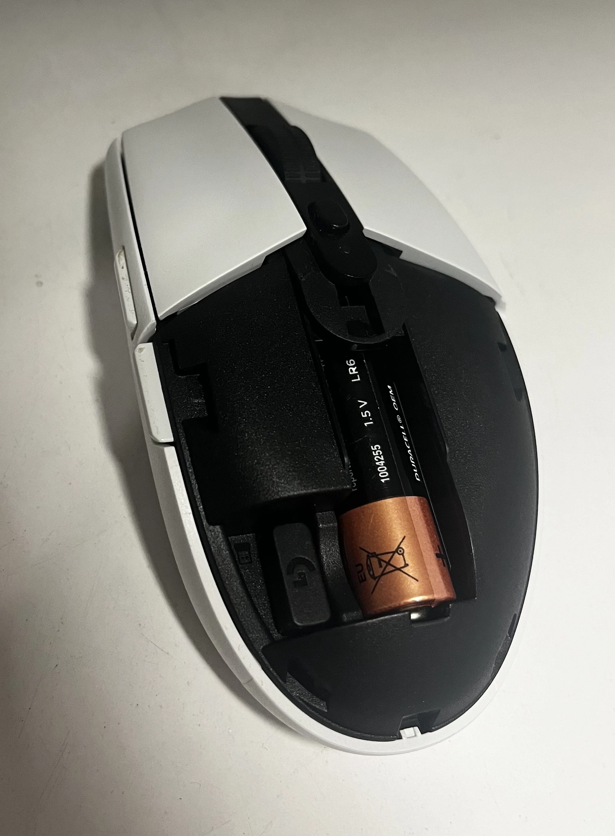 mysz-logitech-g305-lightspeed-biala-910-005291-gwarancja-kod-producenta-g305