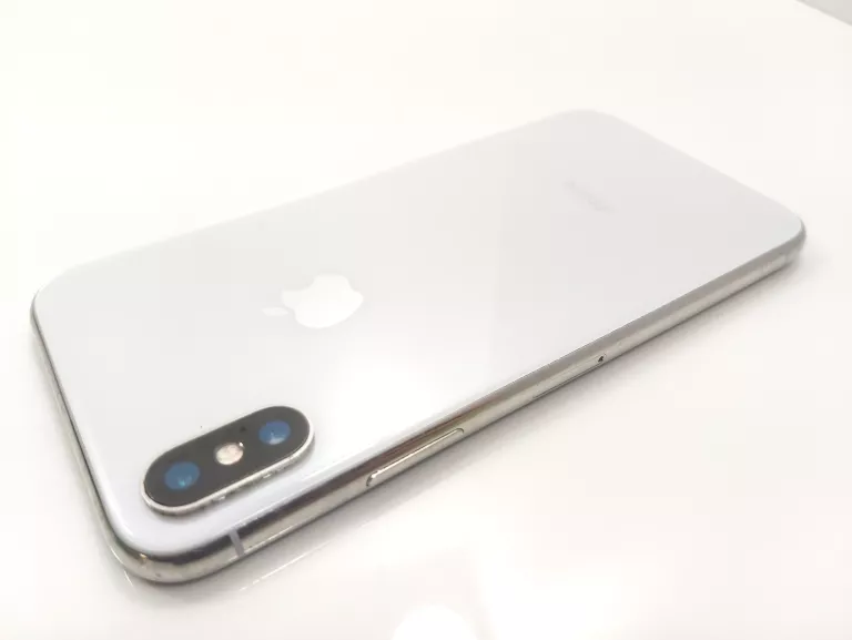 telefon-iphone-x-64gb-bateria-100-nie-dziala-face-id-ean-gtin-0032429318602