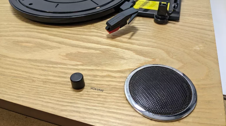 GRAMOFON ION MAX LP