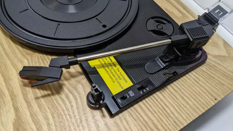 GRAMOFON ION MAX LP