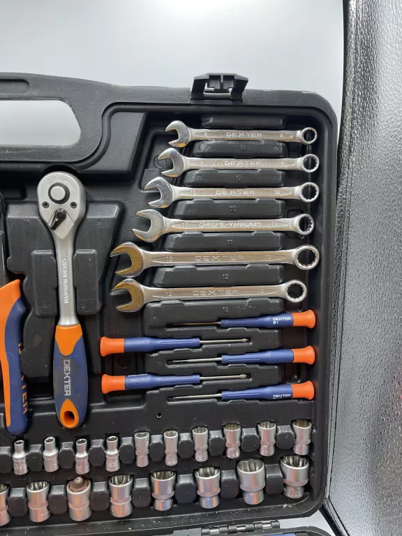 ZESTAW NARZĘDZI DEXTER 108 SZTUK