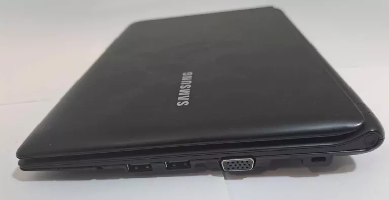 LAPTOP SAMSUNG NP-N102SP + ŁADOWARKA @IDEALNY NA ŚWIĘTA