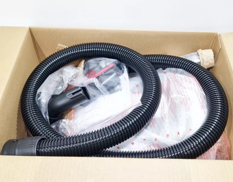 odkurzacz-workowy-amica-yugo-vm-1046-moc-900