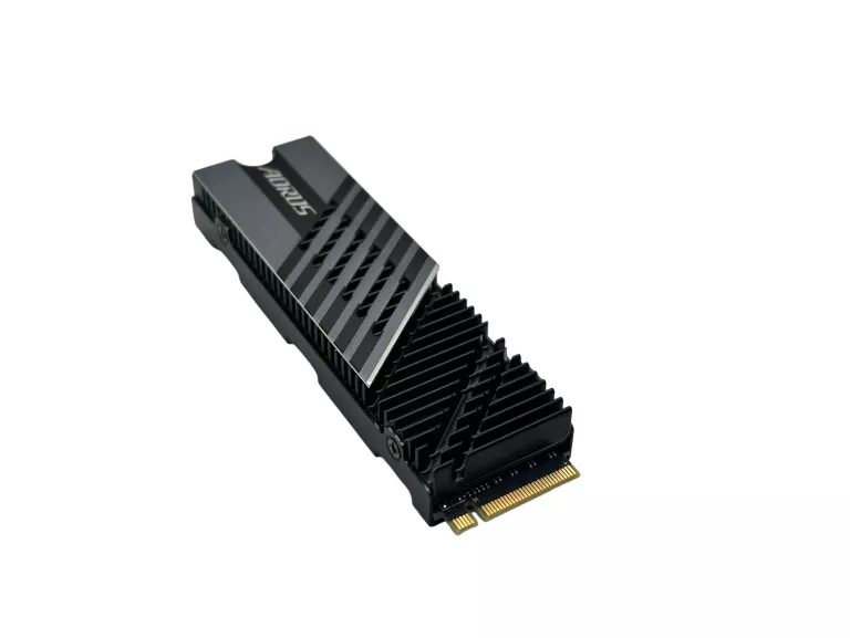 DYSK SSD GIGABYTE 1TB M.2 PCIE GEN4 NVME AORUS 7000S