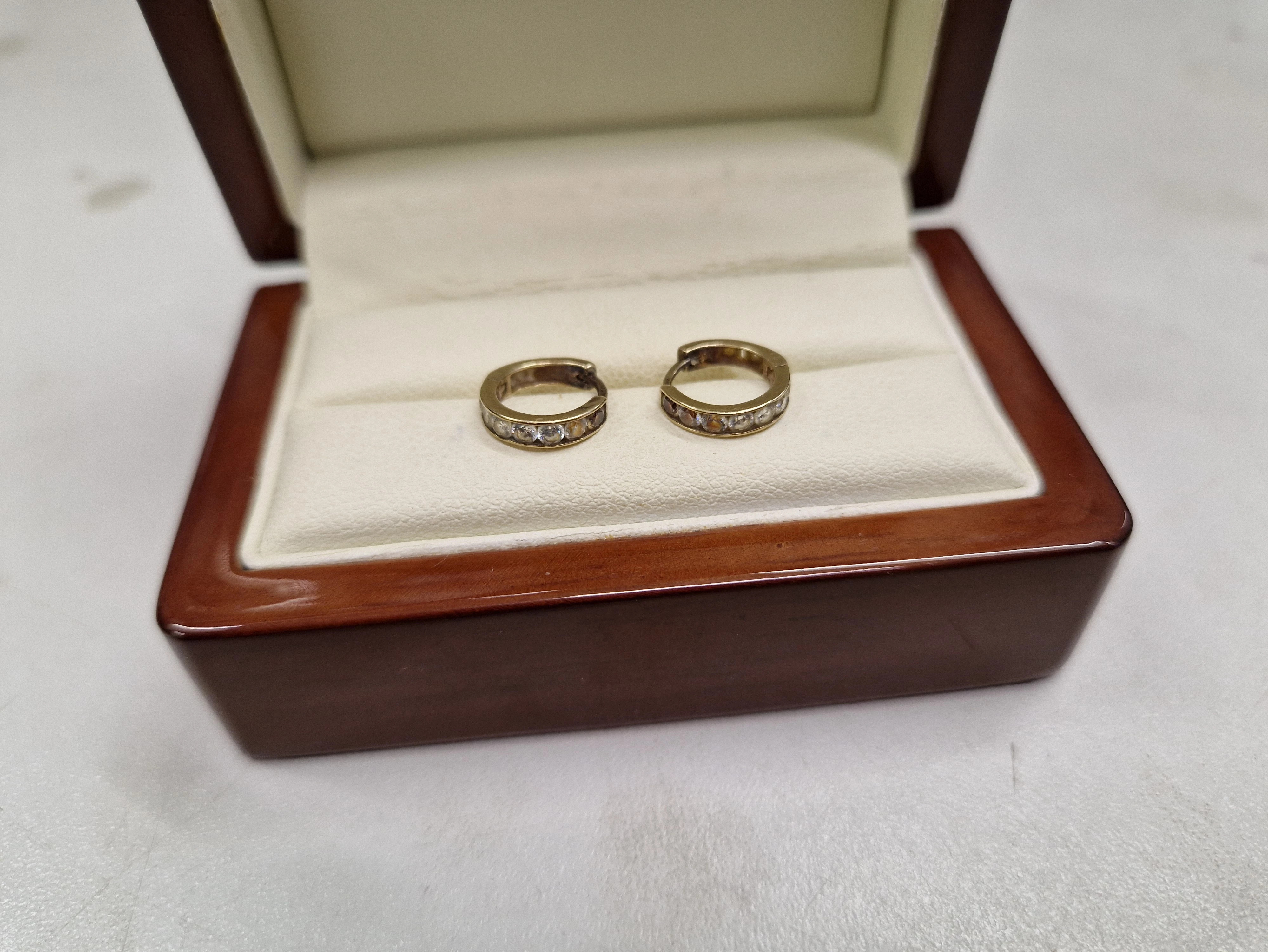 zlote-kolczyki-100-g-333-marka-248811-958954