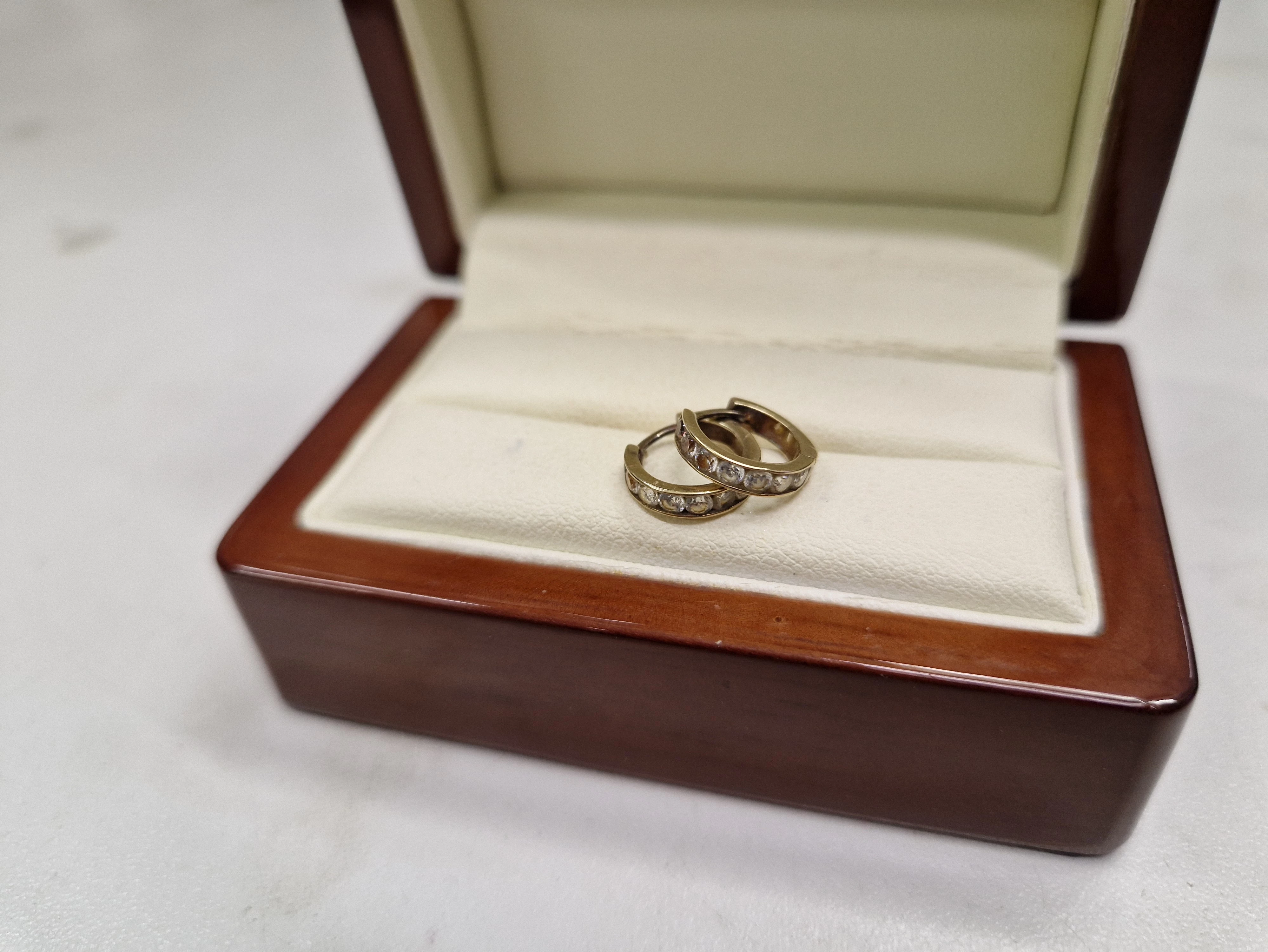 zlote-kolczyki-100-g-333-ean-gtin-5900025389287