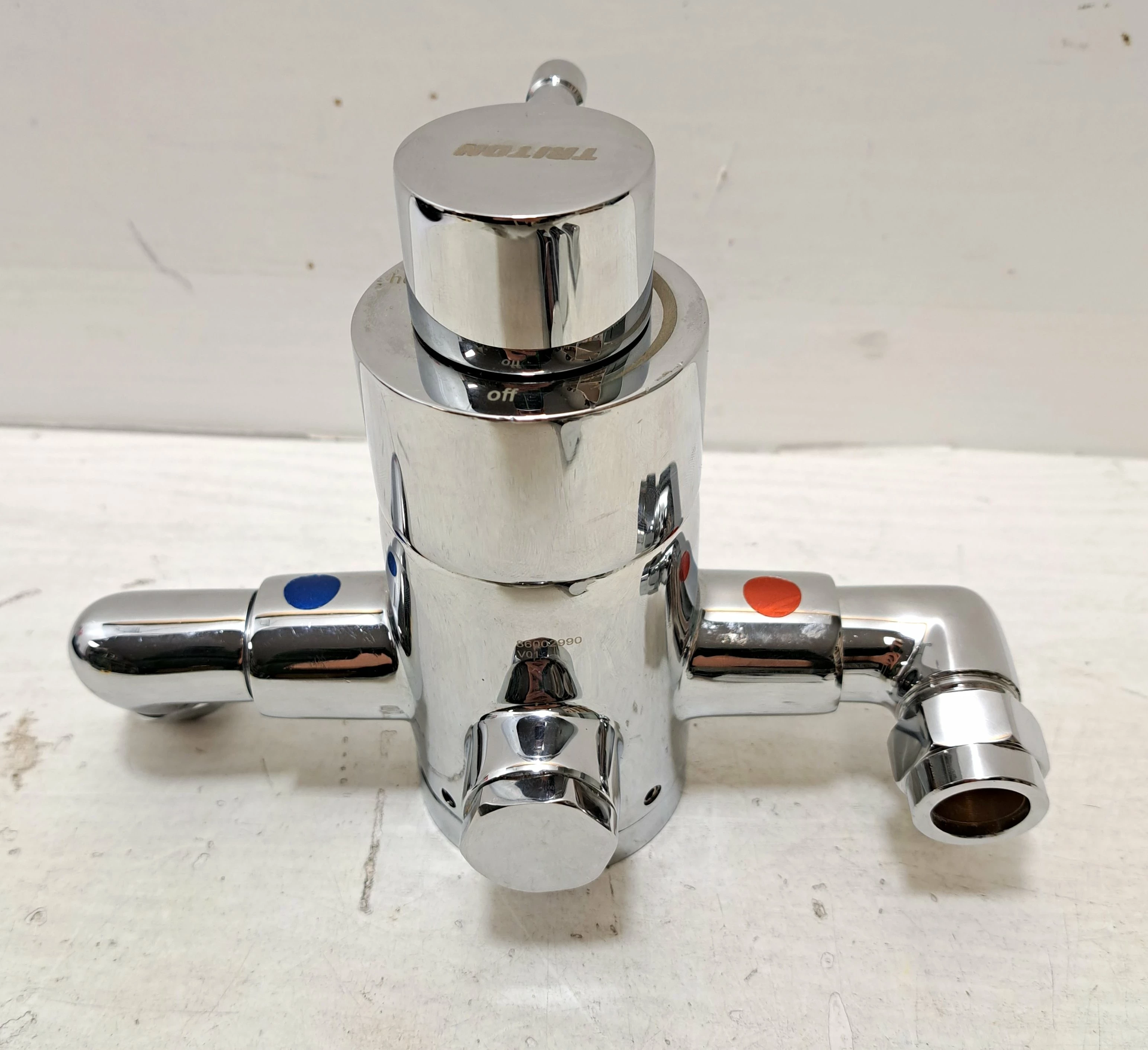 bateria-lazienkowa-triton-3-uchwyty-polecam-linia-prosta