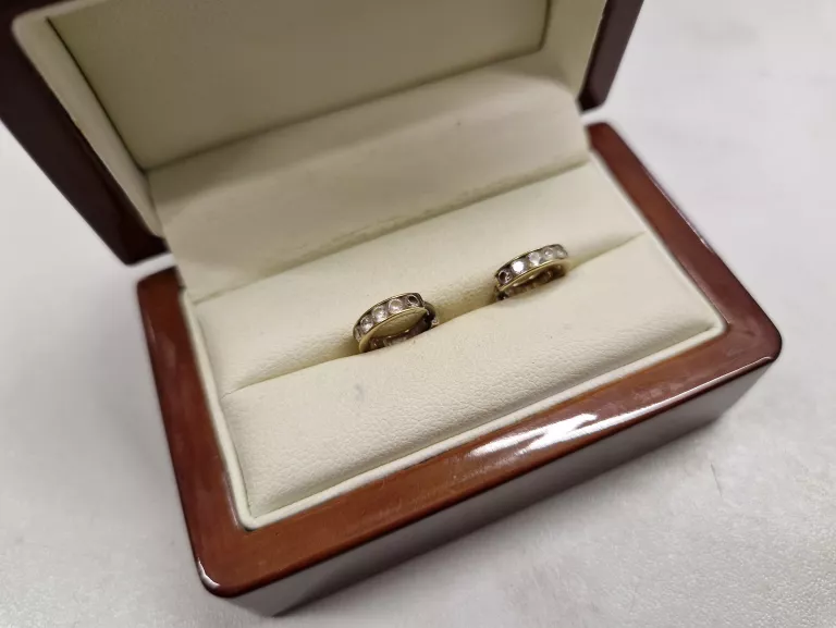 zlote-kolczyki-100-g-333-kolor-dominujacy-205826-225106