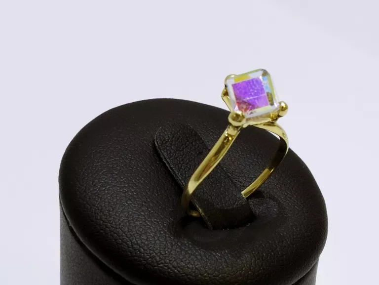 zloty-pierscionek-z-cyrkonia-r12-pr585-rozmiarsrednica-wew-mm-372-12