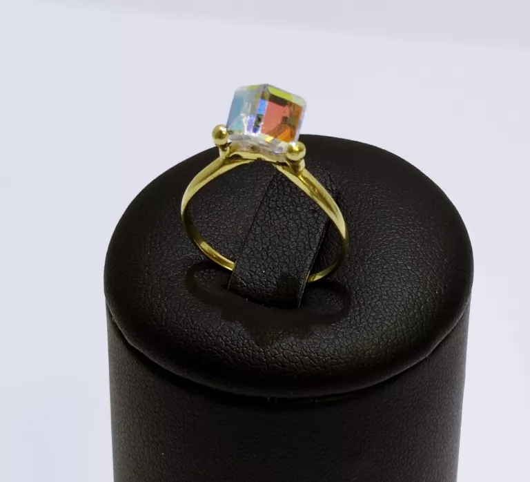 zloty-pierscionek-z-cyrkonia-r12-pr585-kamien-17088-128