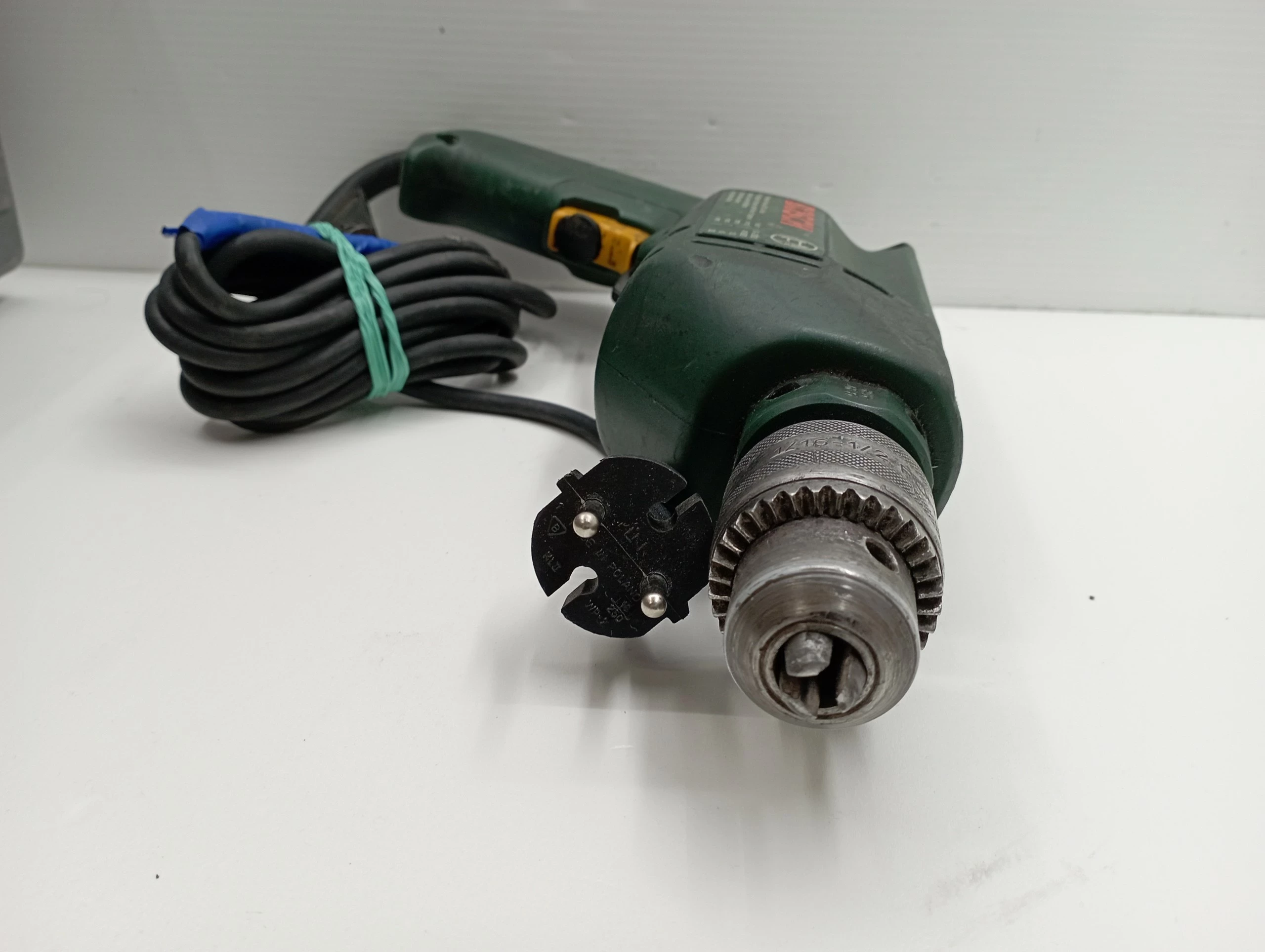 wiertarka-bosch-psb-500rwalizka-typ-uchwytu-zebaty