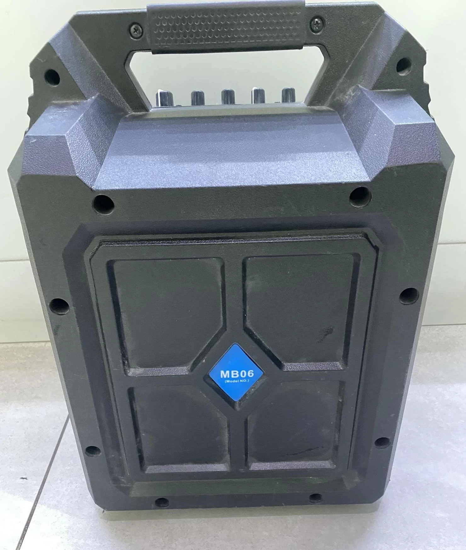 glosnik-blaupunkt-mb06-5v-kolor-czarny