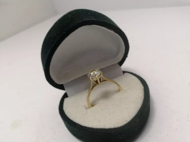 WYRÓB JUBILERSKI UŻYWANY  PIERŚCIONEK 375 /13/2,37