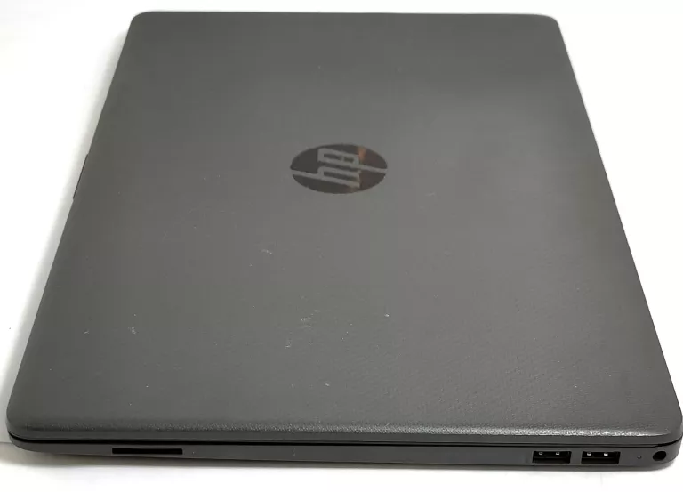 HP 255 G8 AMD ATHLON SILVER 3050U 4GB 128GB SSD WIN11 + ZASILACZ