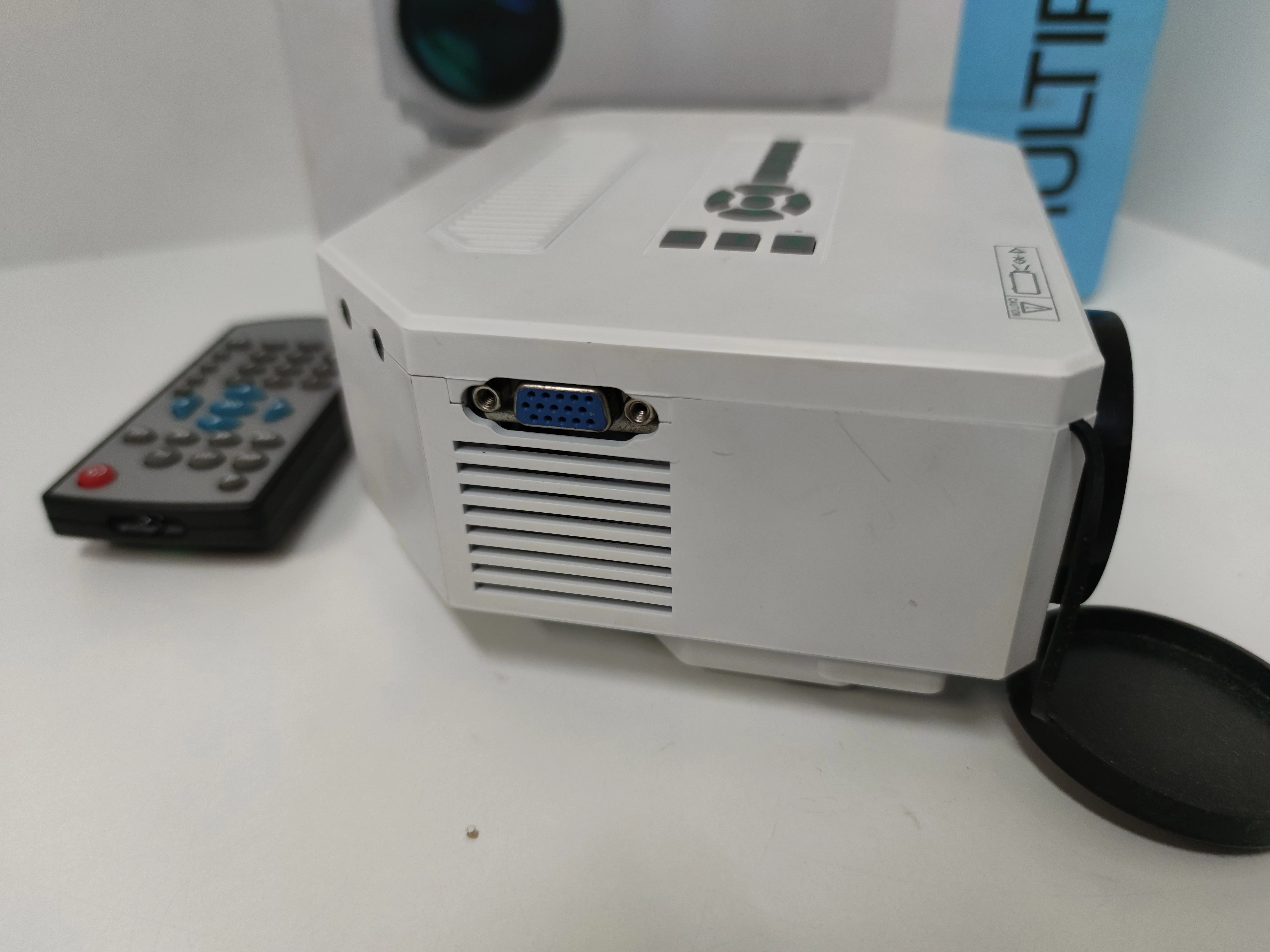 projektor-overmax-ov-multipic-21-rozdzielczosc-podstawowa-px-800-x-480