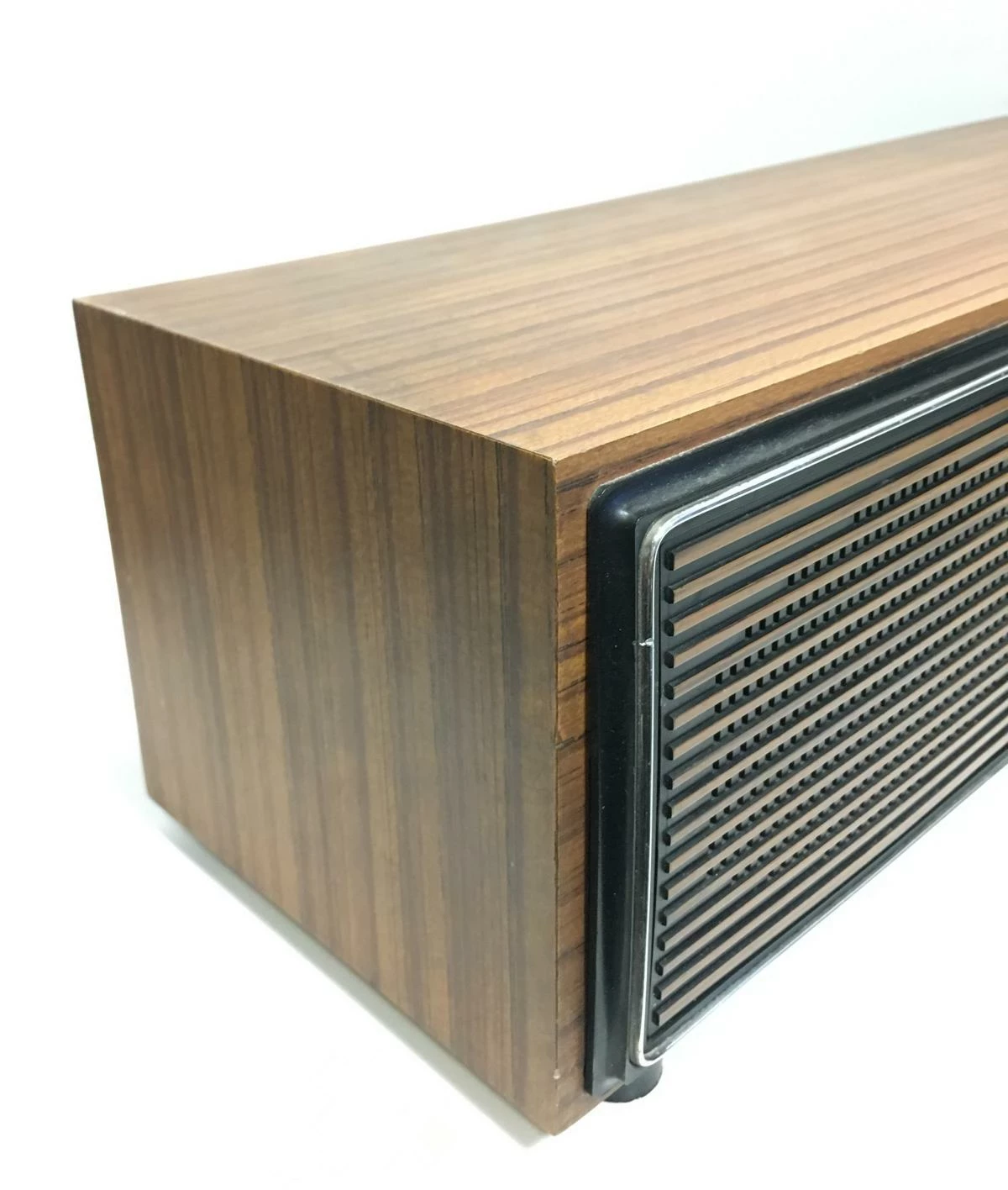 stare-radio-unitra-diora-contessa-stan-do-renowacji