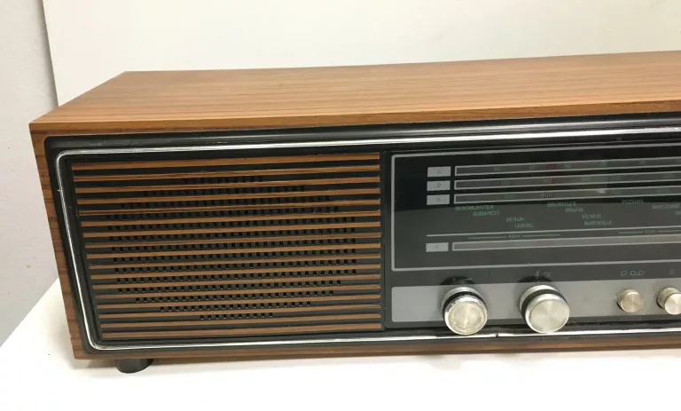 STARE RADIO UNITRA DIORA CONTESSA