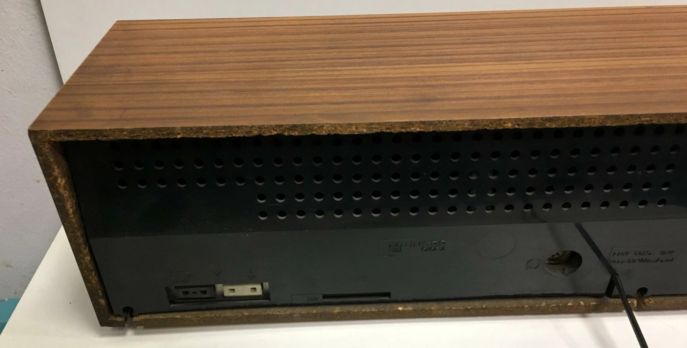 stare-radio-unitra-diora-contessa-stan-do-renowacji