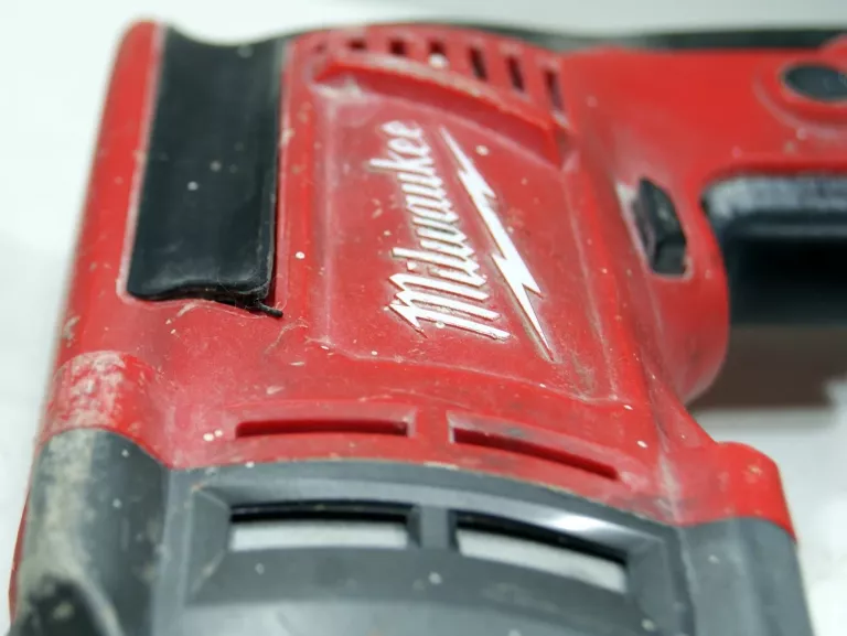 PRAKTYCZNA MŁOTOWIERTARKA MILWAUKEE PH 26 T