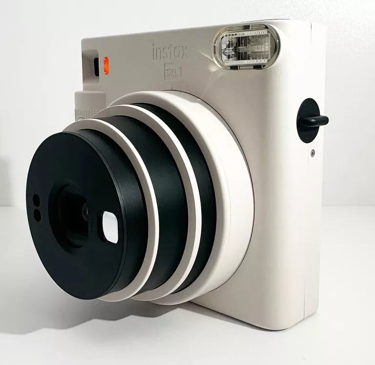 INSTAX SQUARE SQ1