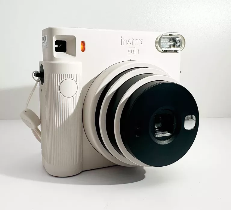 INSTAX SQUARE SQ1