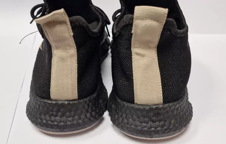 BUTY SPORTOWE NIKE CZARNE ROZMIAR 37