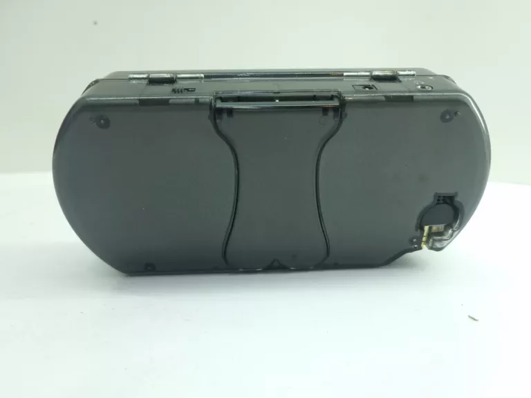 eleganckie-etui-do-psp-classic-fat-1000-waga-produktu-z-opakowaniem-jednostkowym-0100