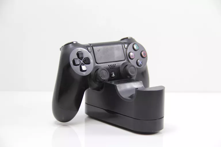 KONSOLA SONY PLAYSTATION 4 SLIM 500 G + ORGINALNY PAD + ŁADOWARKA SONY