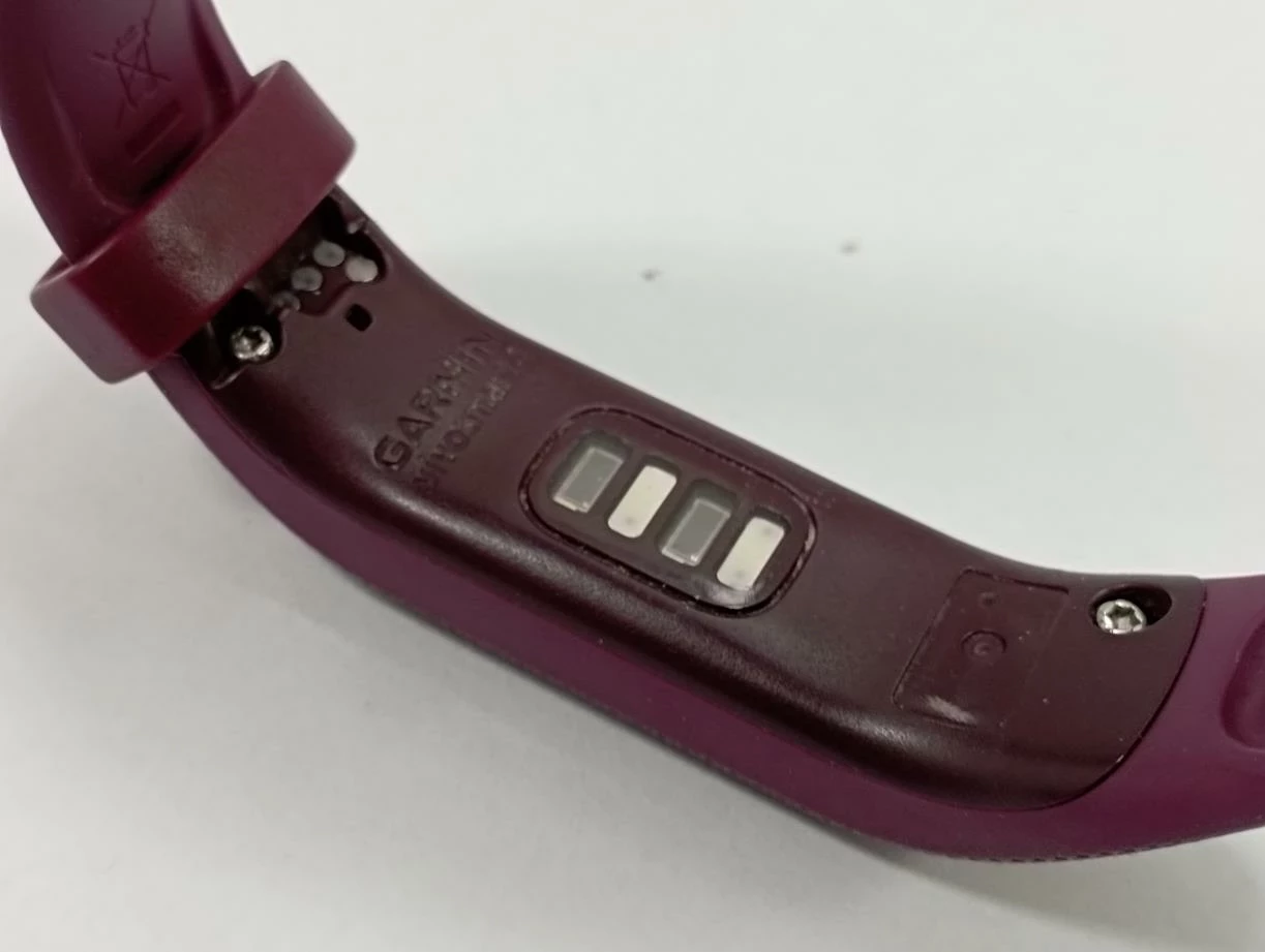 opaska-garmin-vivosmart-4-opis-funkcje-krokomierz