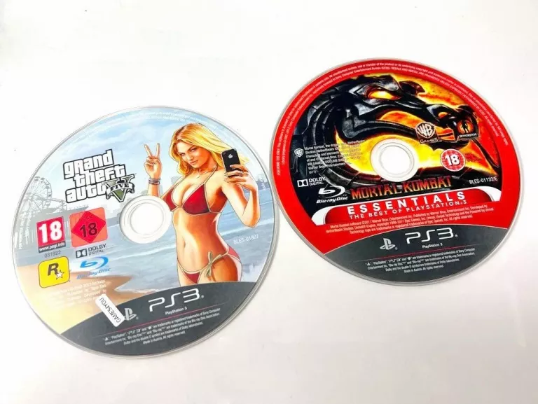 KONSOLA SONY PLAYSTATION 3 SUPER SLIM 12 GB+PAD+4 GRY+KABEL ZASILAJĄCY