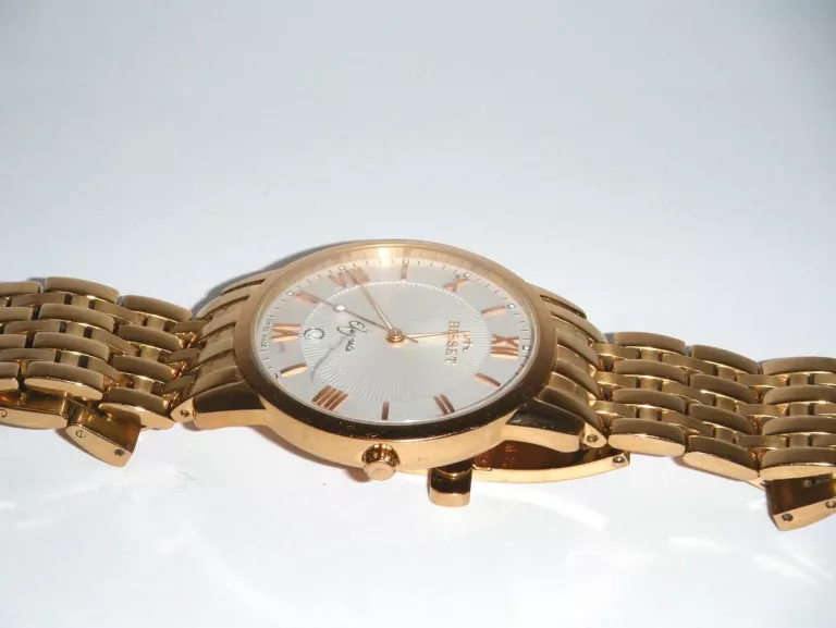 ZEGAREK BISSET BSDA99