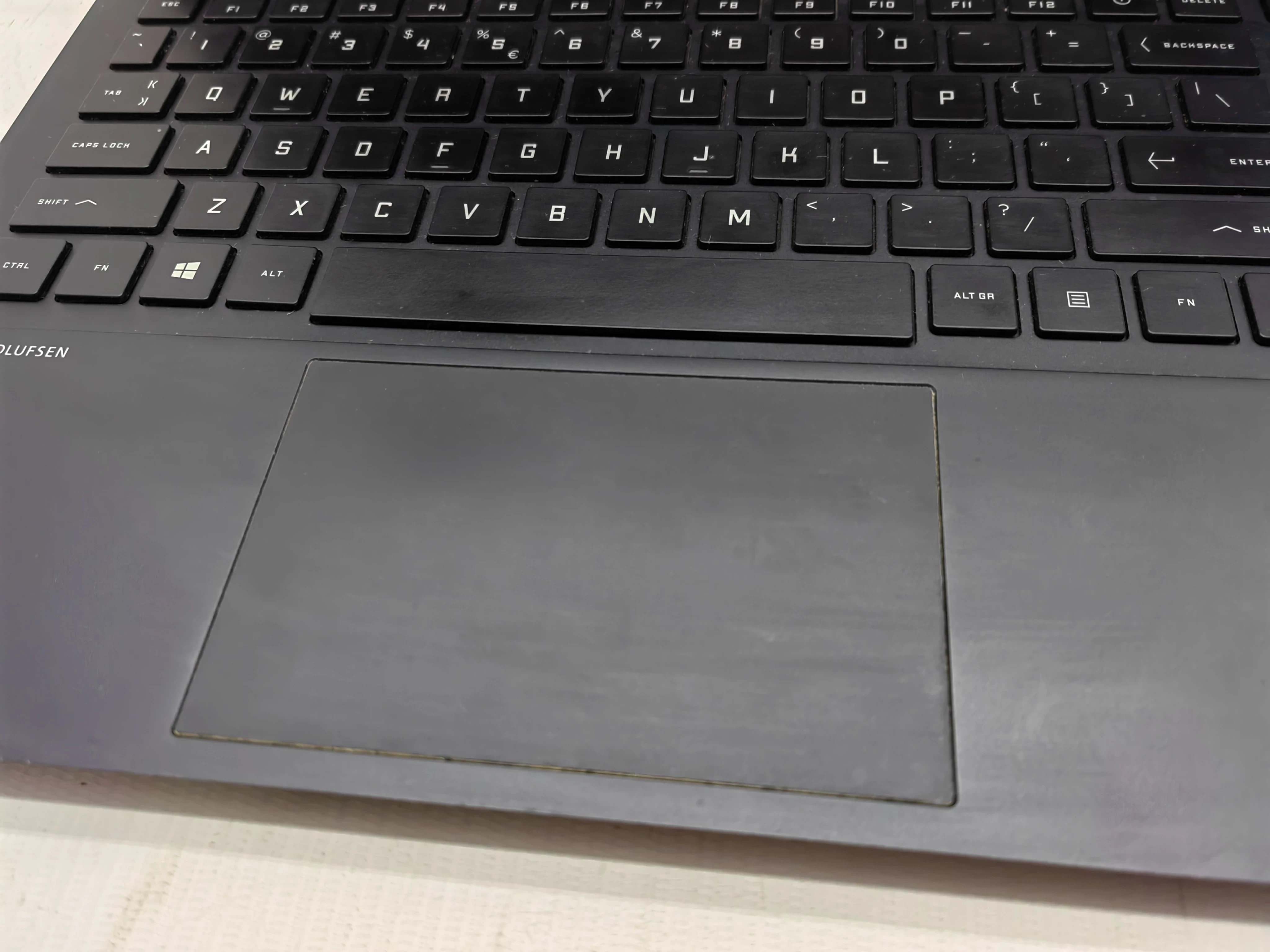 laptop-hp-omen-15-ek0026nw-16gb512gb-ssdi5-10300hgeforce-gtx-1660-ti-6g-rozdzielczosc-px-1920-x-1080