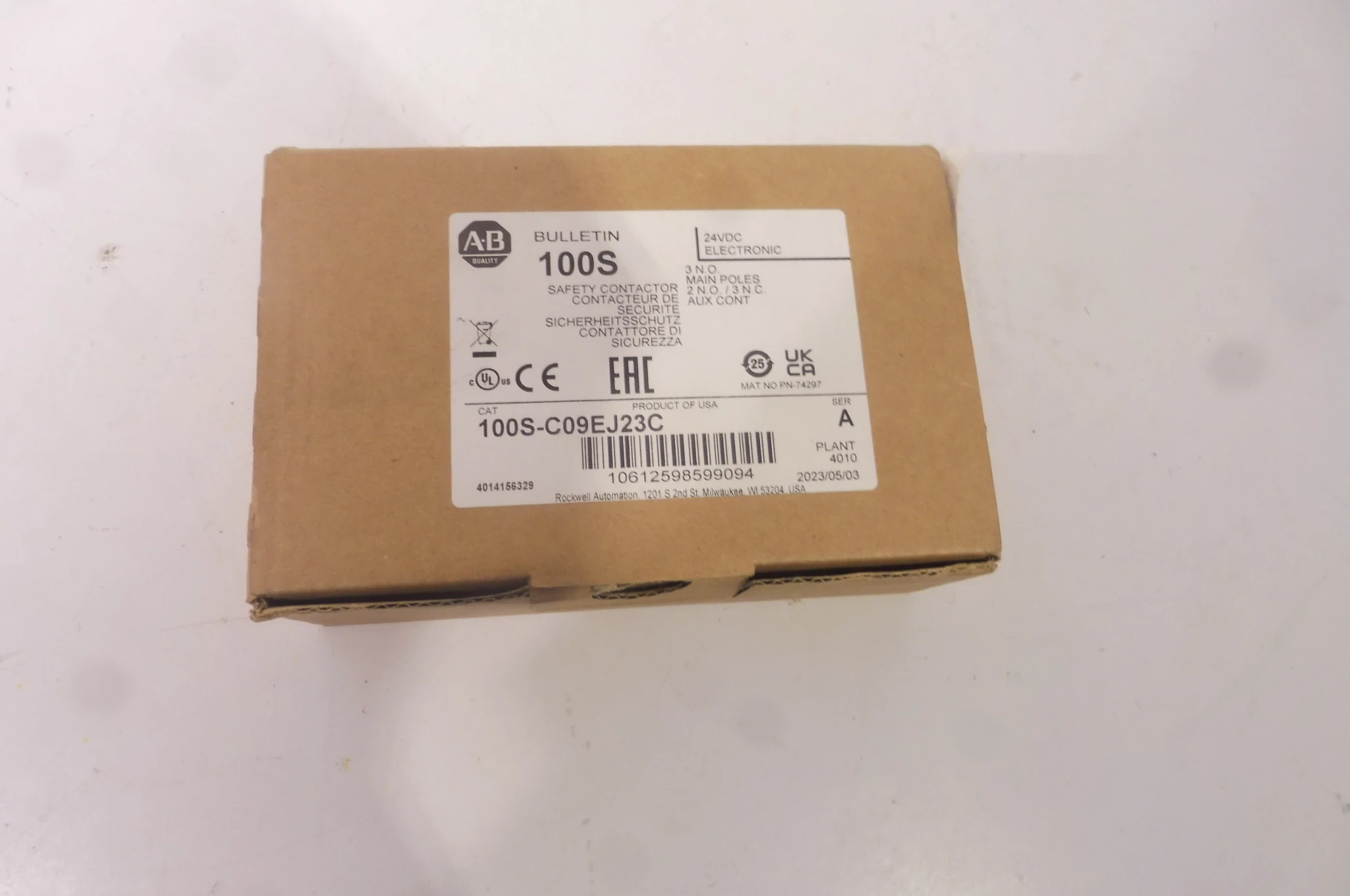 bulletin-100s-c09ej23c-stycznik-kartonik-ean-gtin-10662072596033