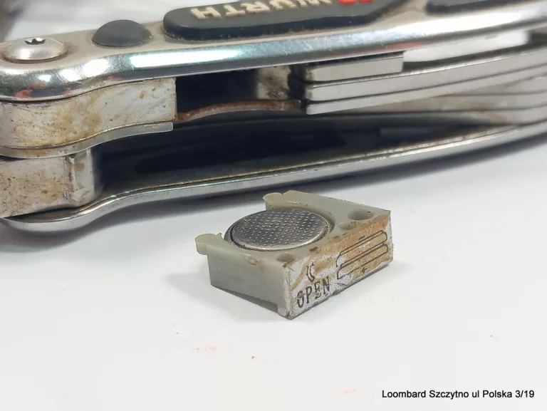 wurth-narzedzie-wielofunkcyjne-noz-multitool-liczba-dodatkowych-narzedzi-10