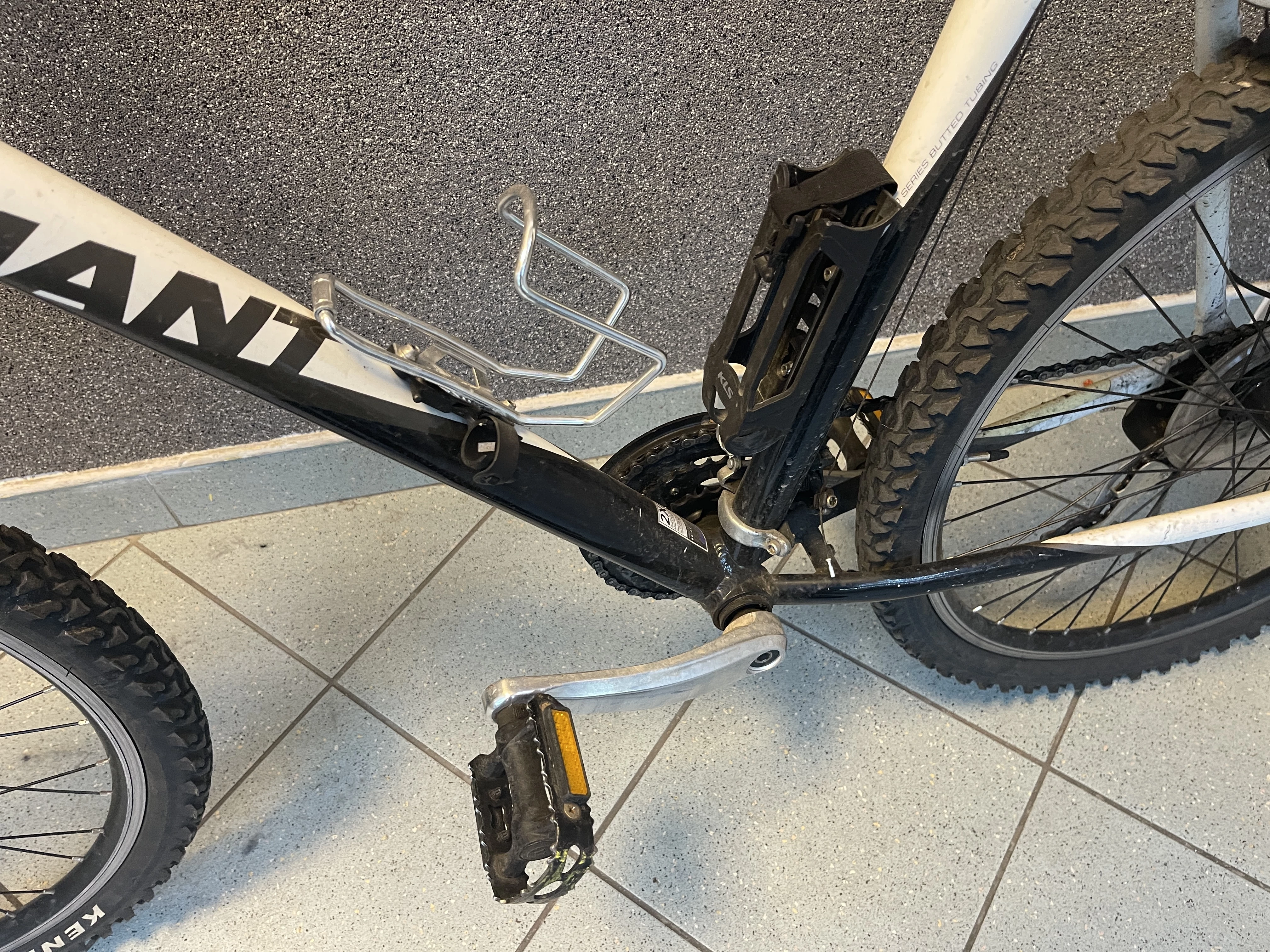 rower-giant-rincon-2xl-kod-producenta-0719n800-1