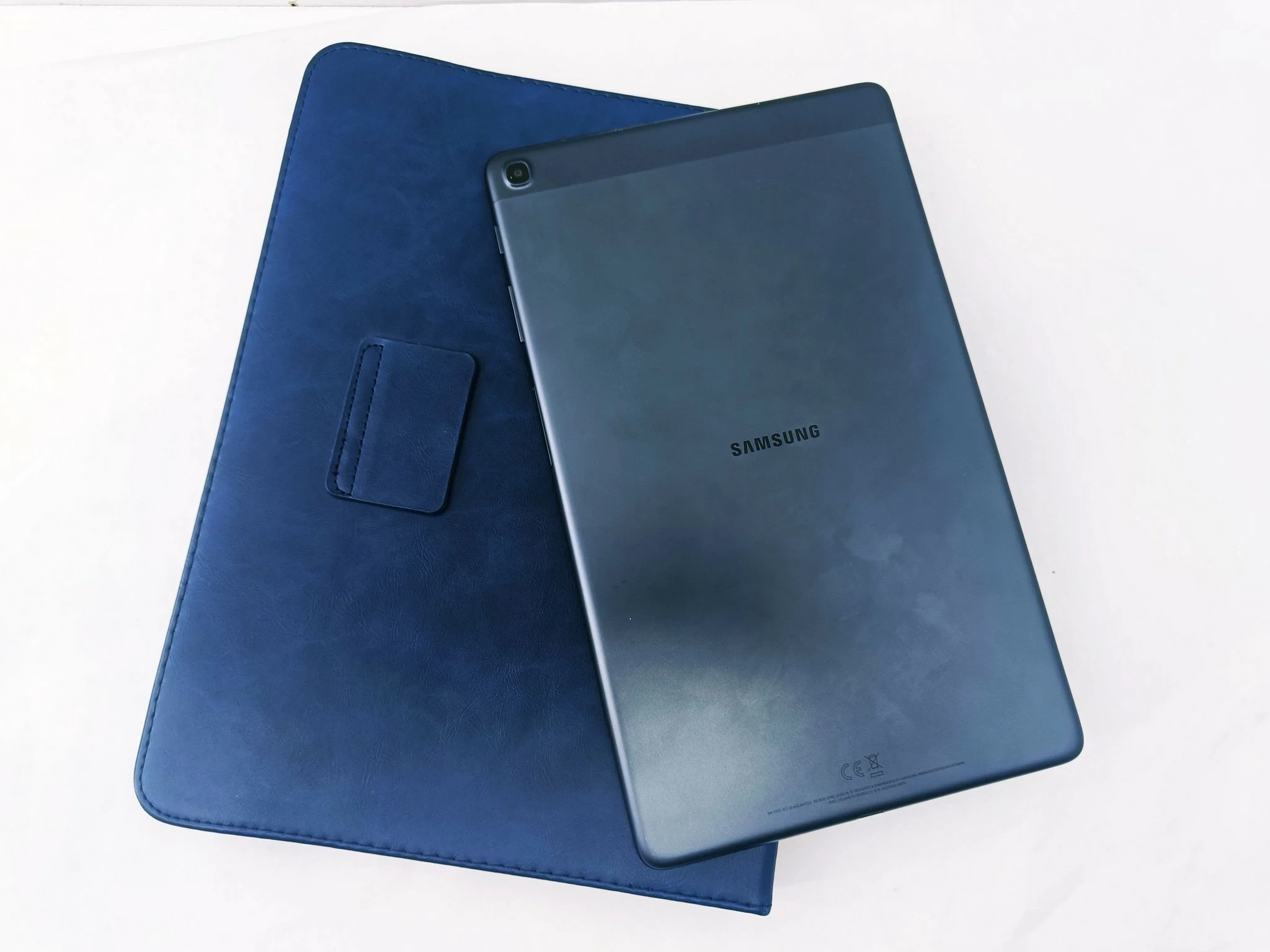 tablet-samsung-galaxy-tab-a-sm-t515-etui-marka-samsung