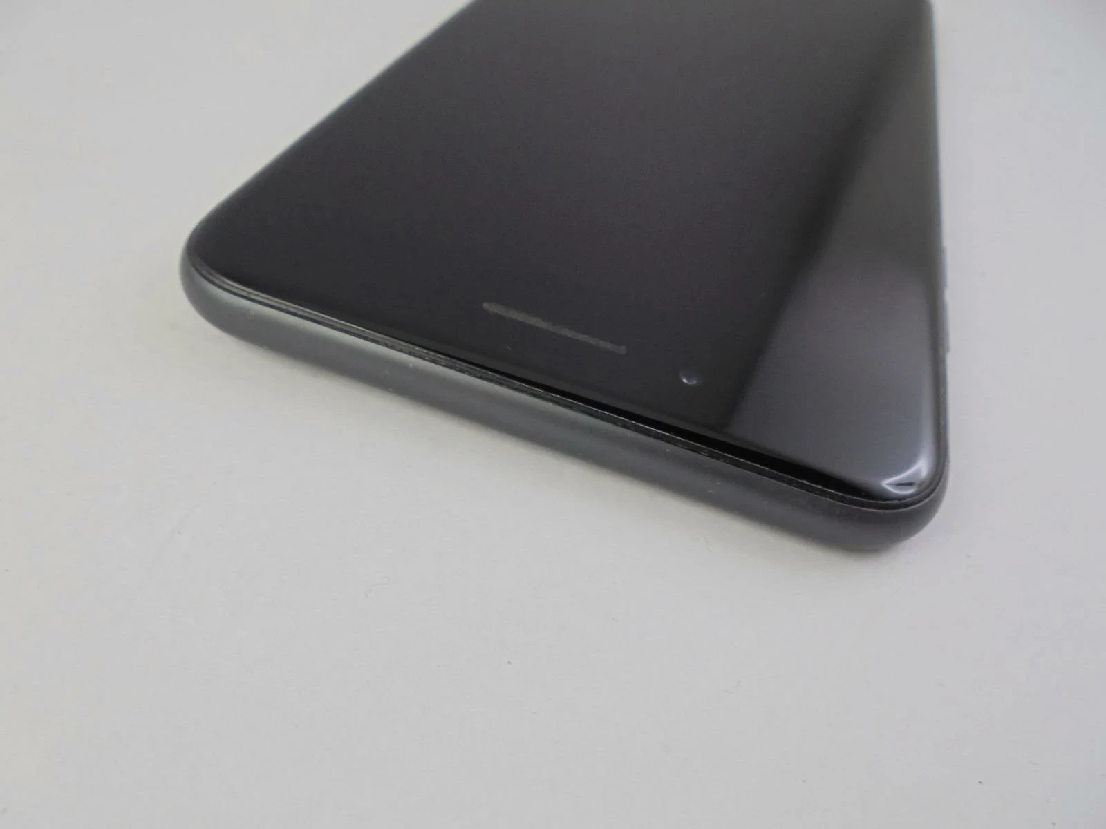 apple-iphone-8-64gb-na-czesci-icloud-opis-kolor-szary