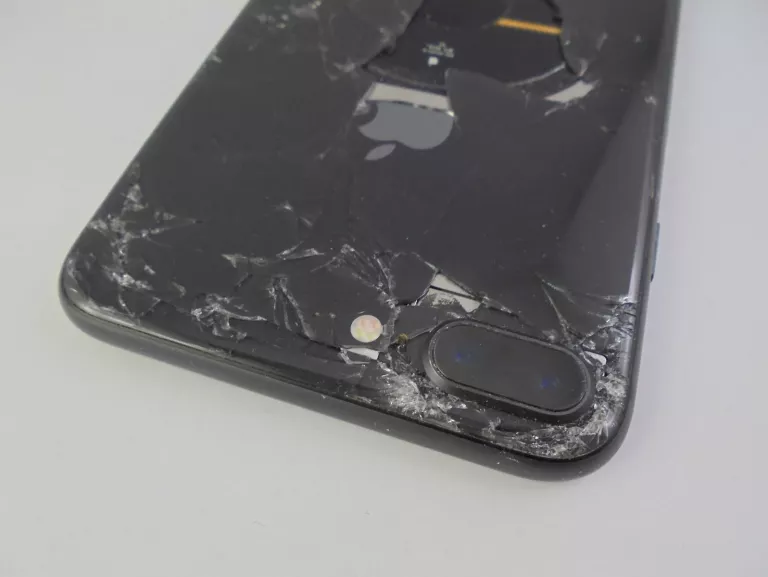 APPLE IPHONE 8 64GB NA CZĘŚCI ICLOUD OPIS