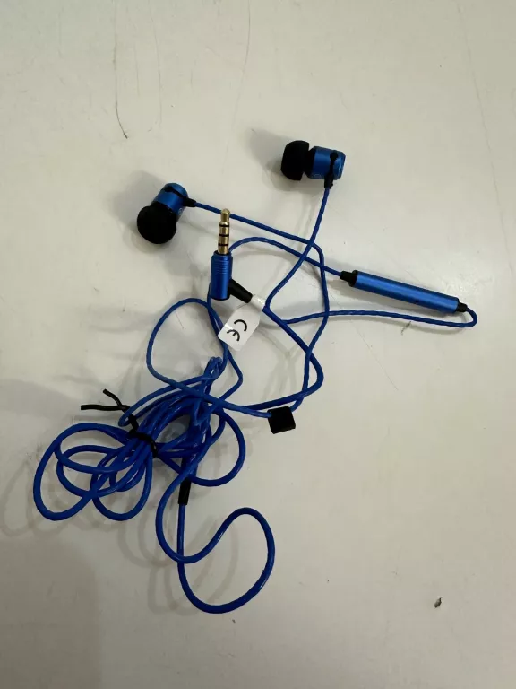 sluchawki-soundmagic-e5c-rodzaj-sluchawek-dokanalowe