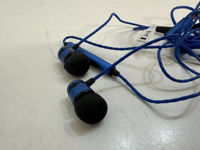 sluchawki-soundmagic-e5c-kod-producenta-sm-e50c-blu