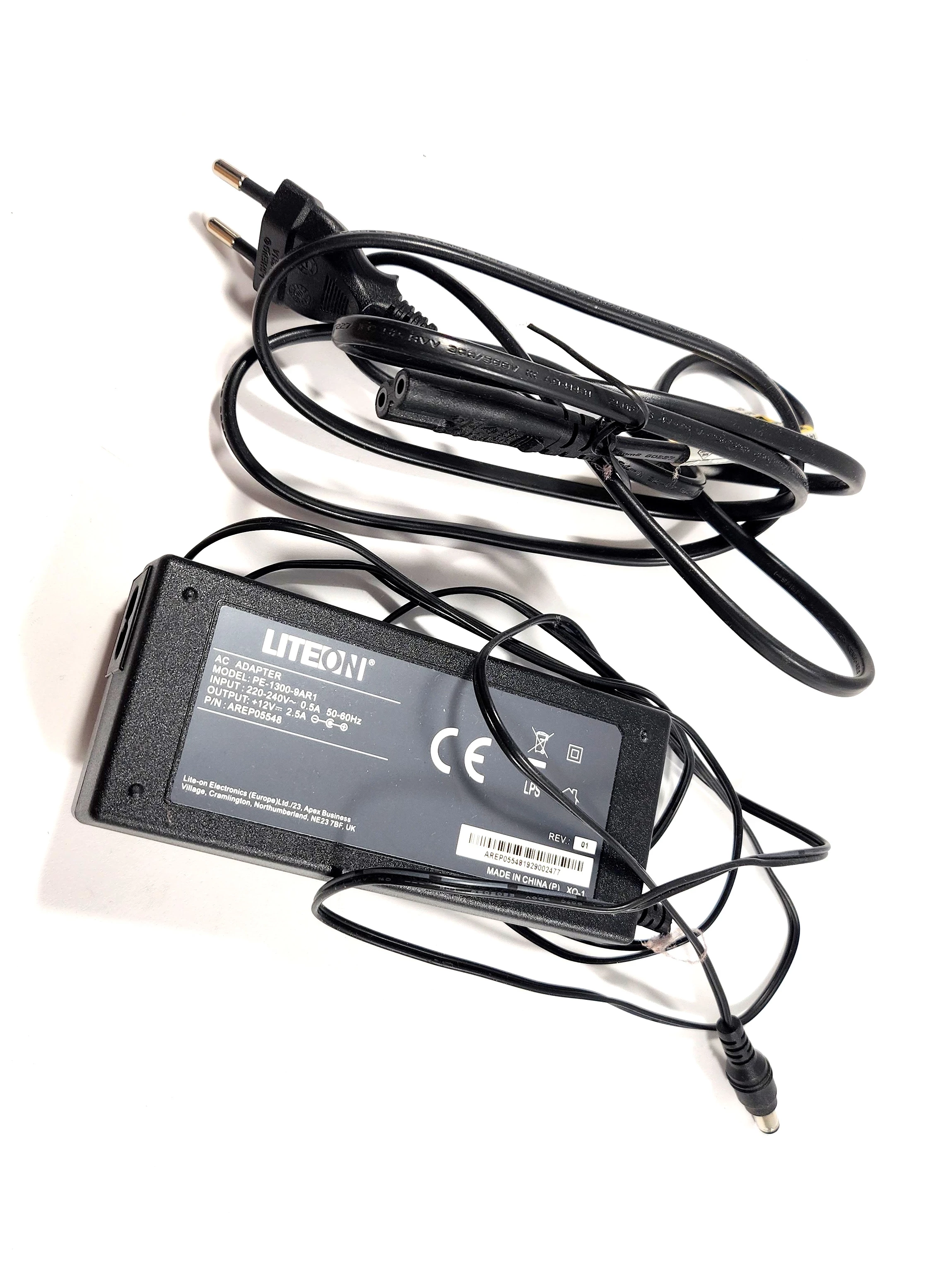 router-arris-tg2492s-jak-nowy-komplet-standard-pracy-portow-lan-brak-informacji